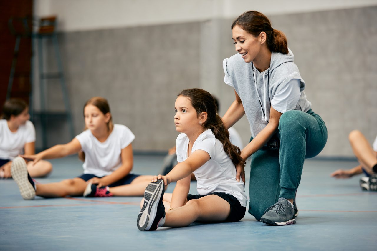 Sportunterricht mit Sportlehrerin